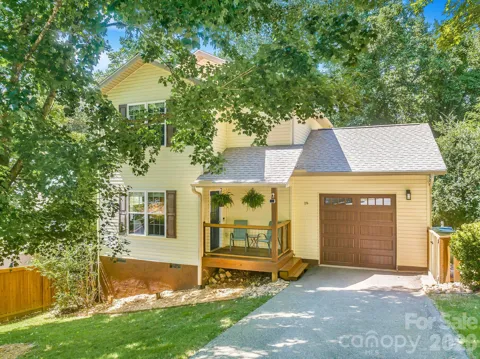 19 Oakcrest Place