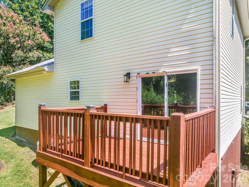19 Oakcrest Place Asheville, NC 28806