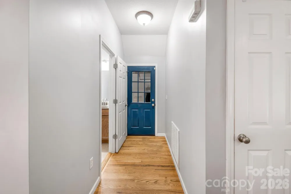19 Oakcrest Place Asheville, NC 28806