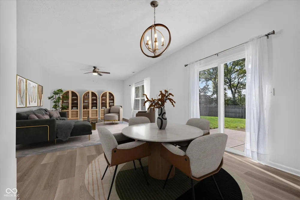 733 Farnham Drive Westfield, IN 46074
