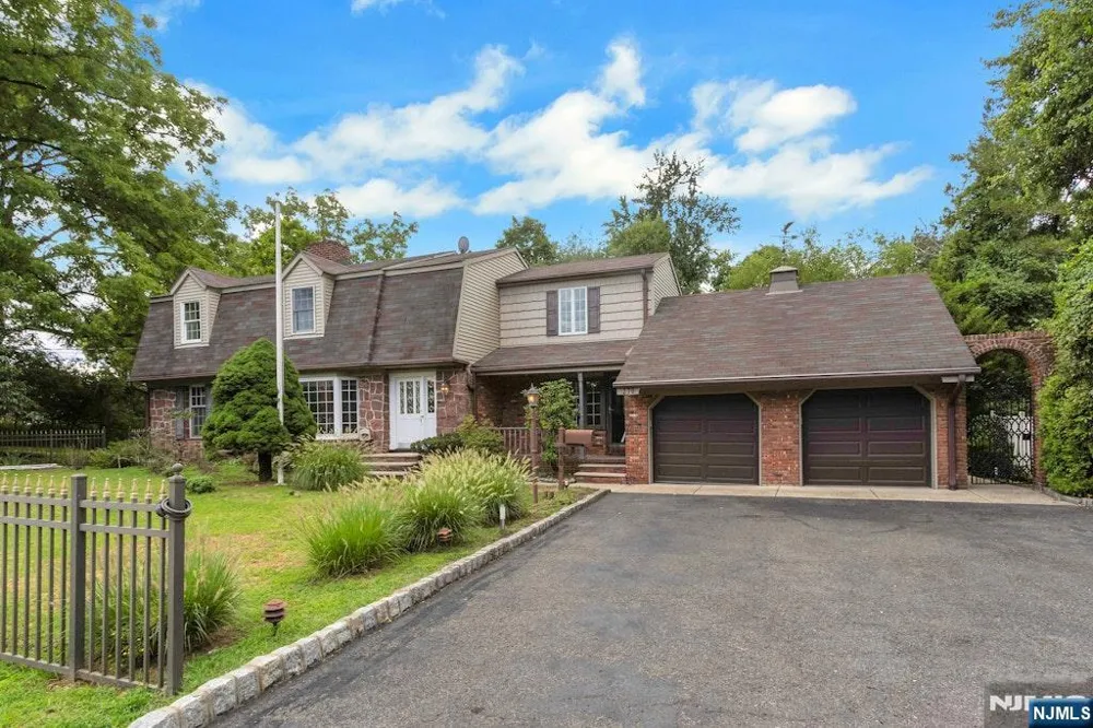 270 High Street Closter, NJ 07624