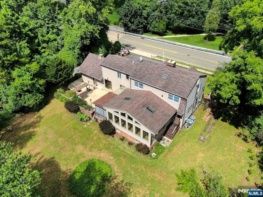 270 High Street Closter, NJ 07624