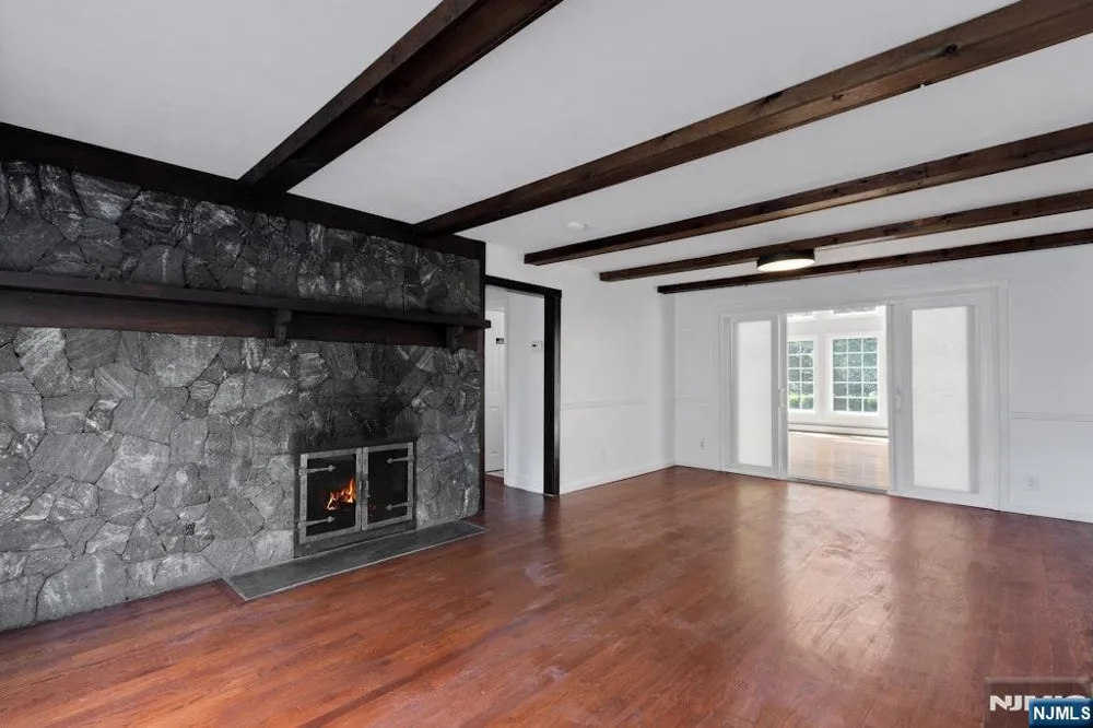 270 High Street Closter, NJ 07624