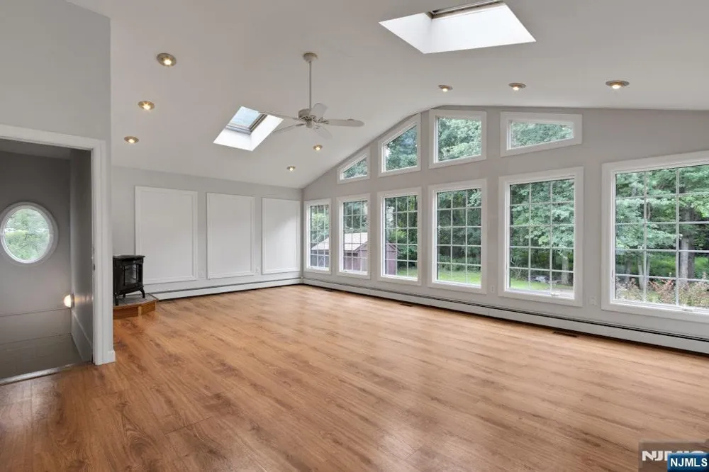 270 High Street Closter, NJ 07624
