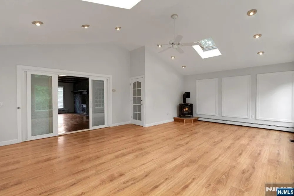 270 High Street Closter, NJ 07624