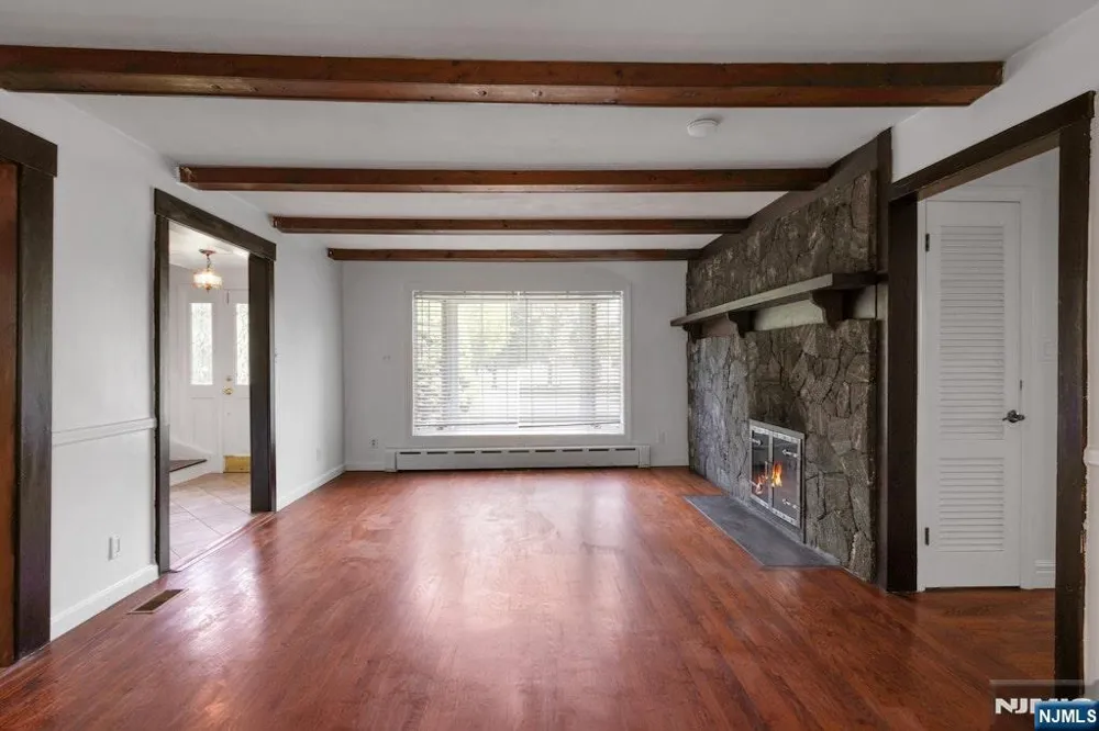 270 High Street Closter, NJ 07624