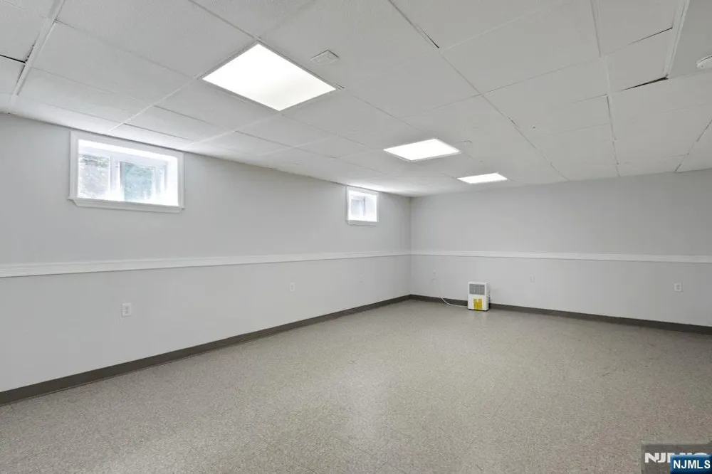270 High Street Closter, NJ 07624