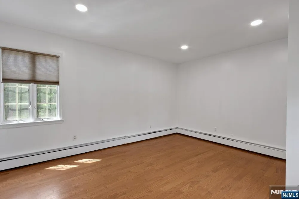 270 High Street Closter, NJ 07624