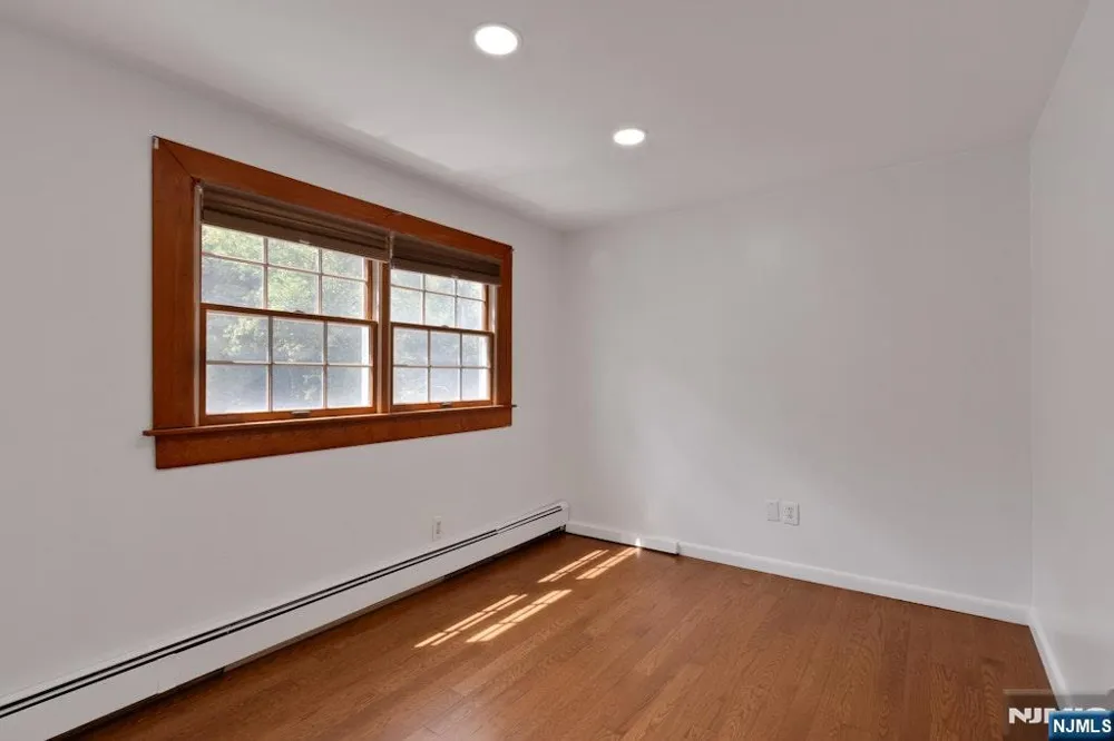 270 High Street Closter, NJ 07624