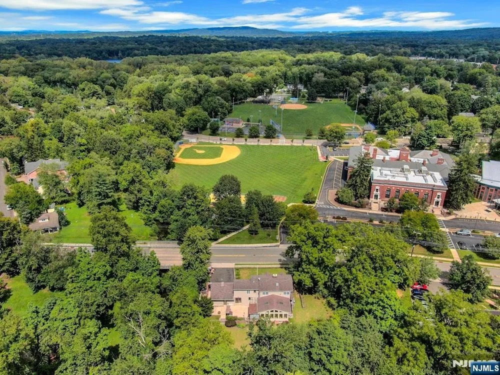 270 High Street Closter, NJ 07624