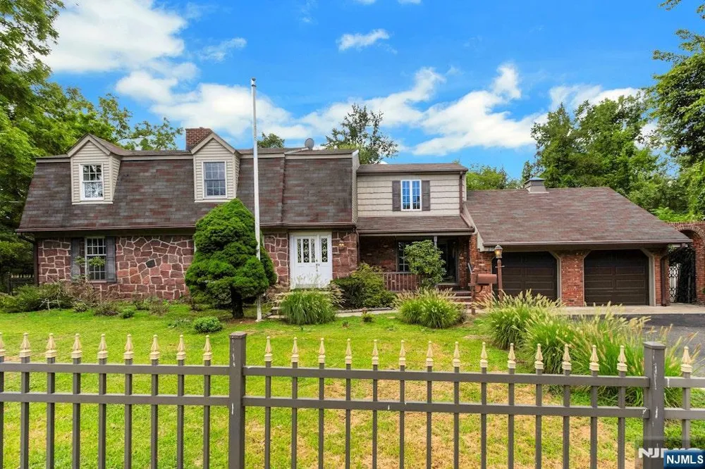 270 High Street Closter, NJ 07624