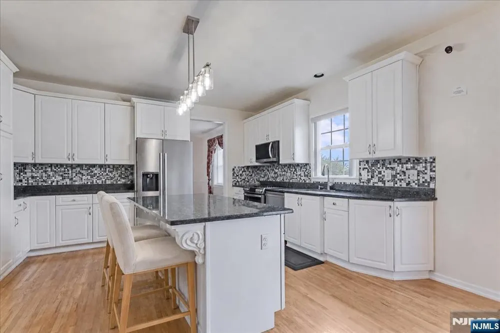15 Dana Drive Lafayette, NJ 07848