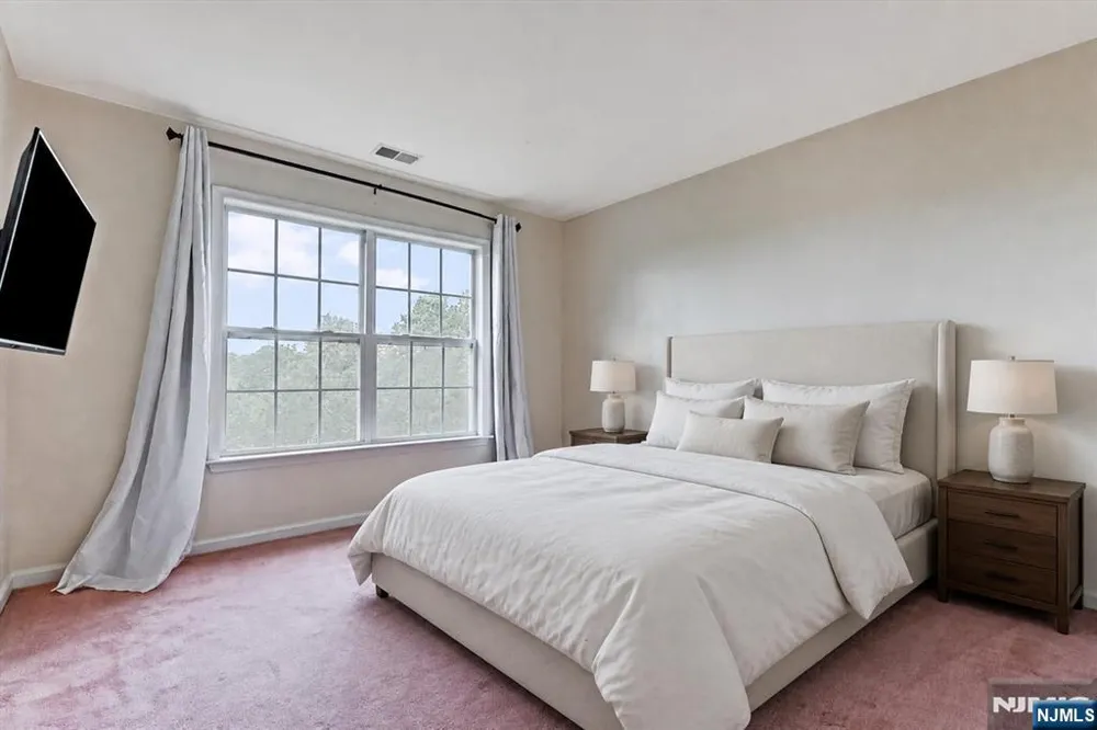 15 Dana Drive Lafayette, NJ 07848