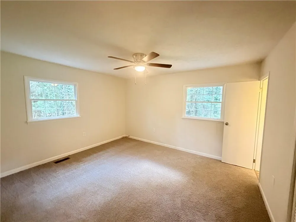 1181 Bouldercrest Circle Watkinsville, GA 30677