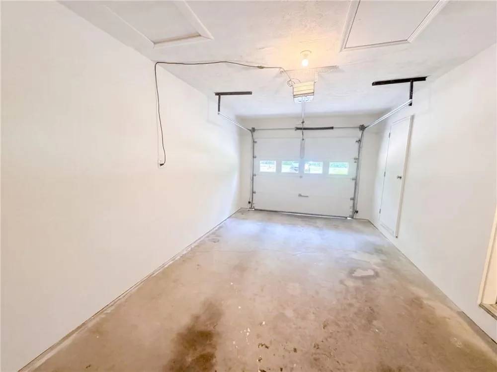 1181 Bouldercrest Circle Watkinsville, GA 30677