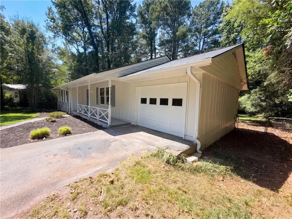 1181 Bouldercrest Circle Watkinsville, GA 30677