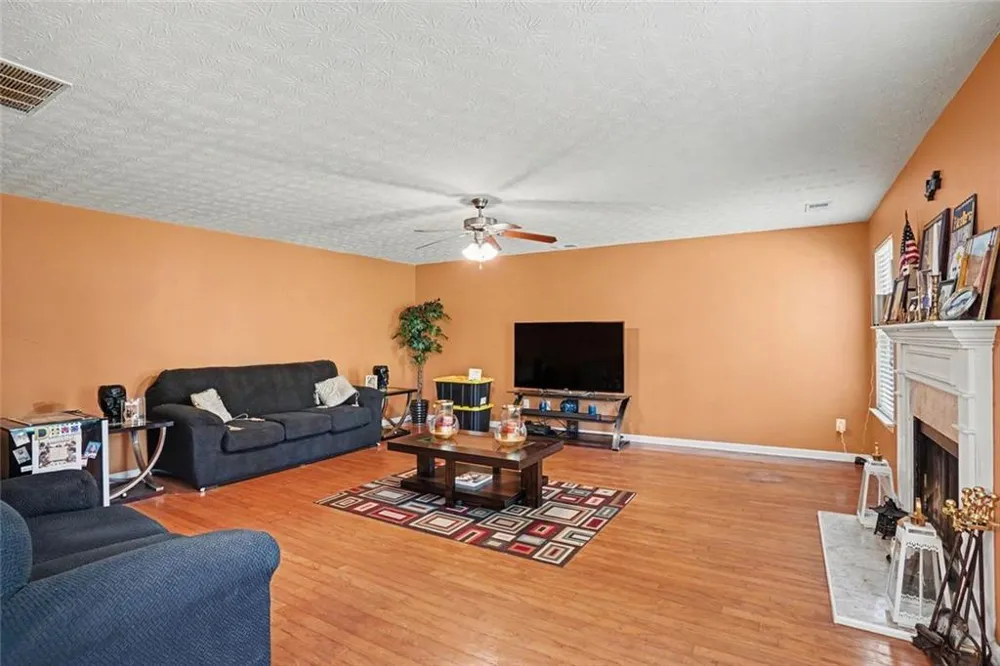 266 Millstone Drive Hampton, GA 30228