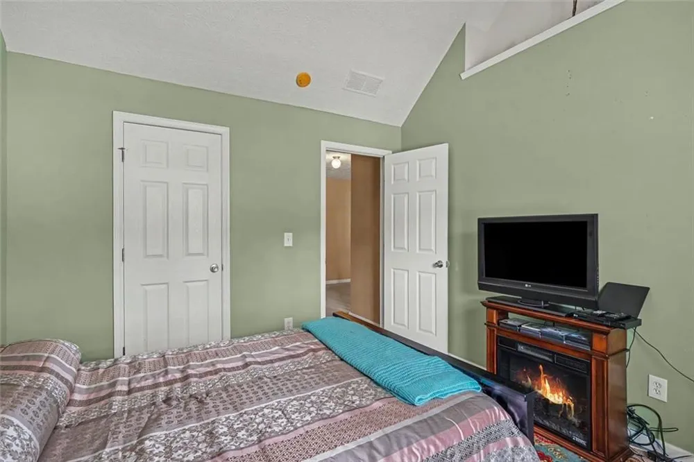 266 Millstone Drive Hampton, GA 30228