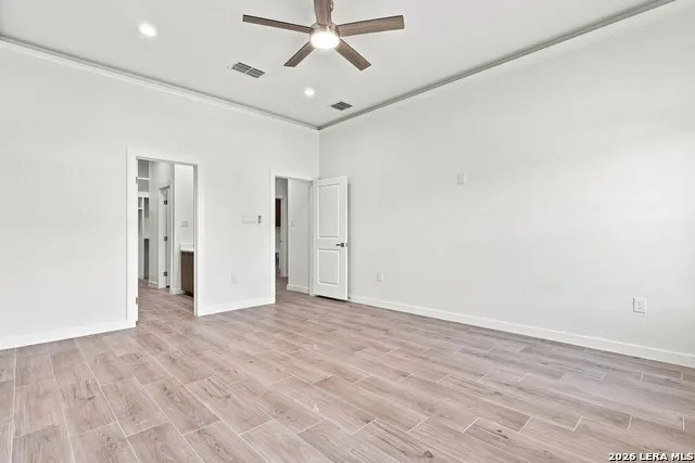 7801 Yellow Bark Selma, TX 78154