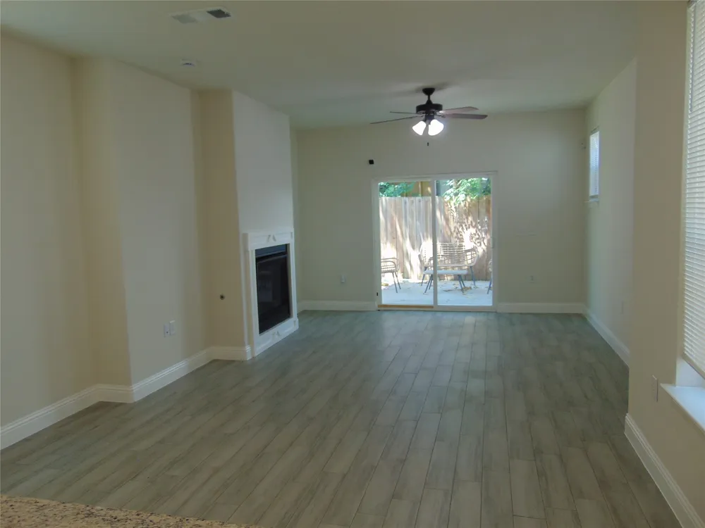 2239 Anderson Street Dallas, TX 75215
