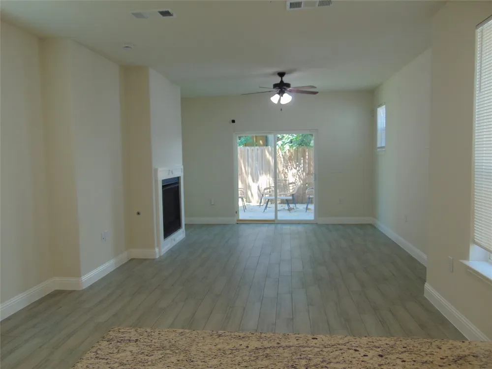 2239 Anderson Street Dallas, TX 75215