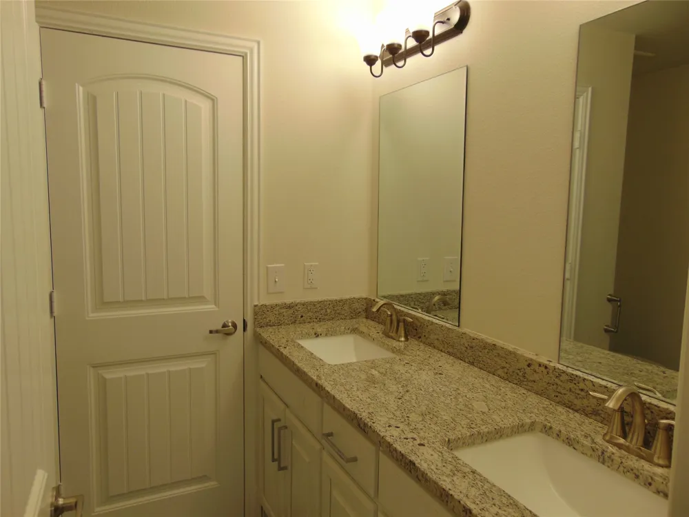 2239 Anderson Street Dallas, TX 75215