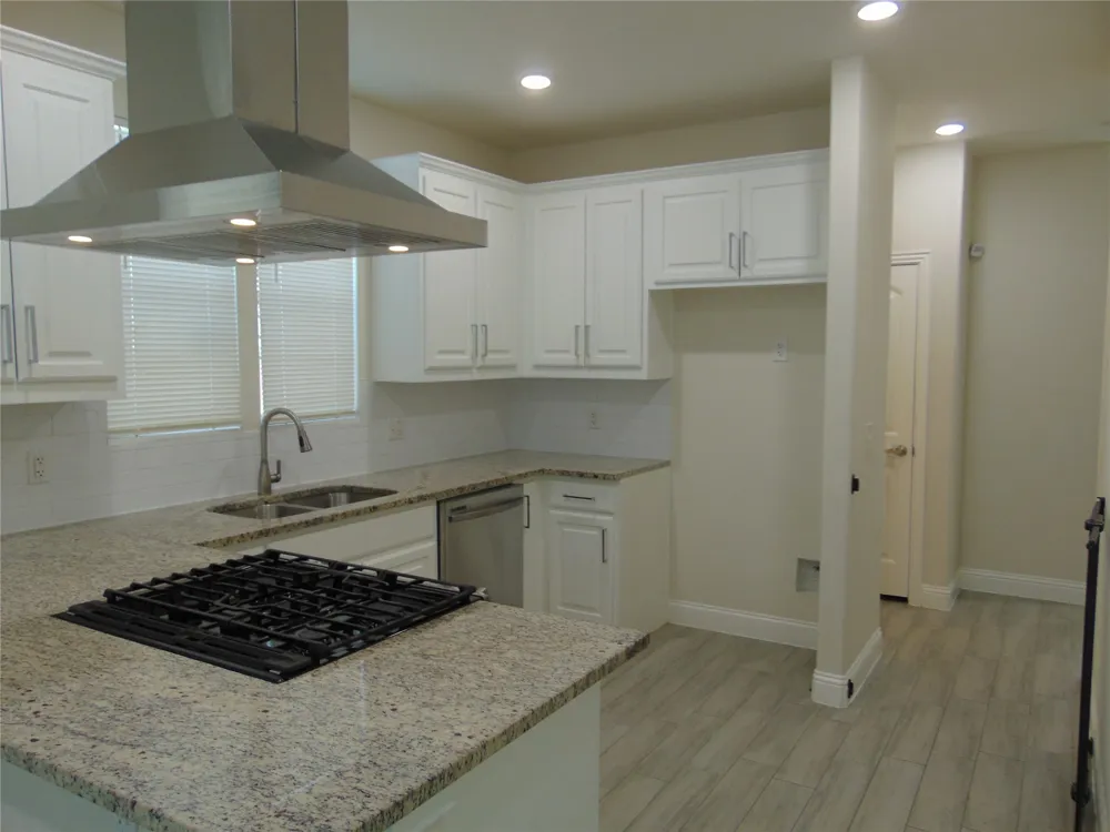 2239 Anderson Street Dallas, TX 75215