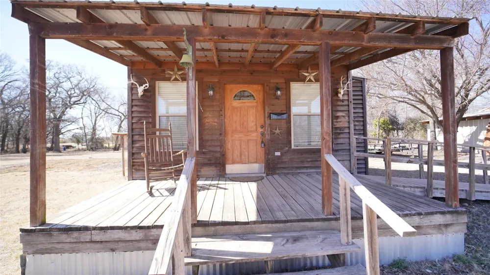1800 Newport Road Weatherford, TX 76086