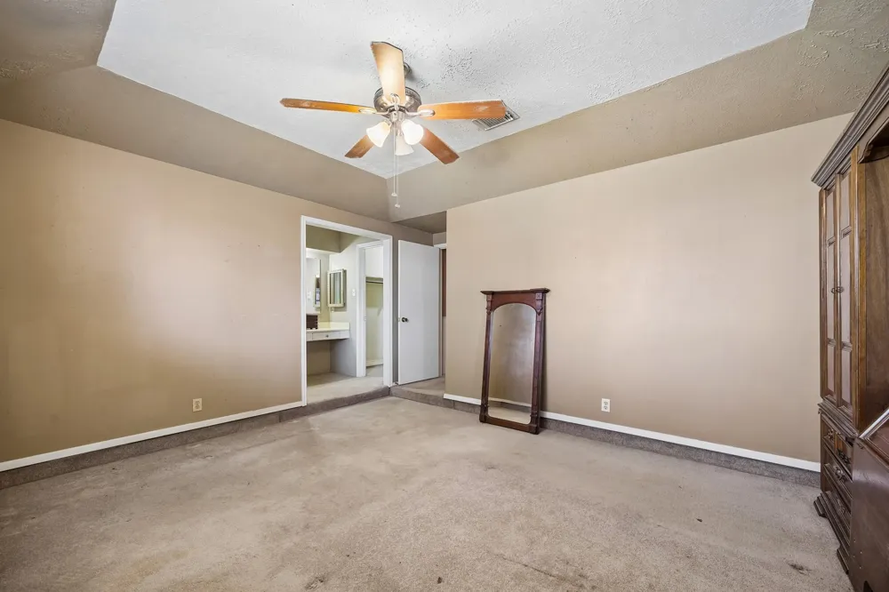 11302 Brighton Lane Meadows Place, TX 77477