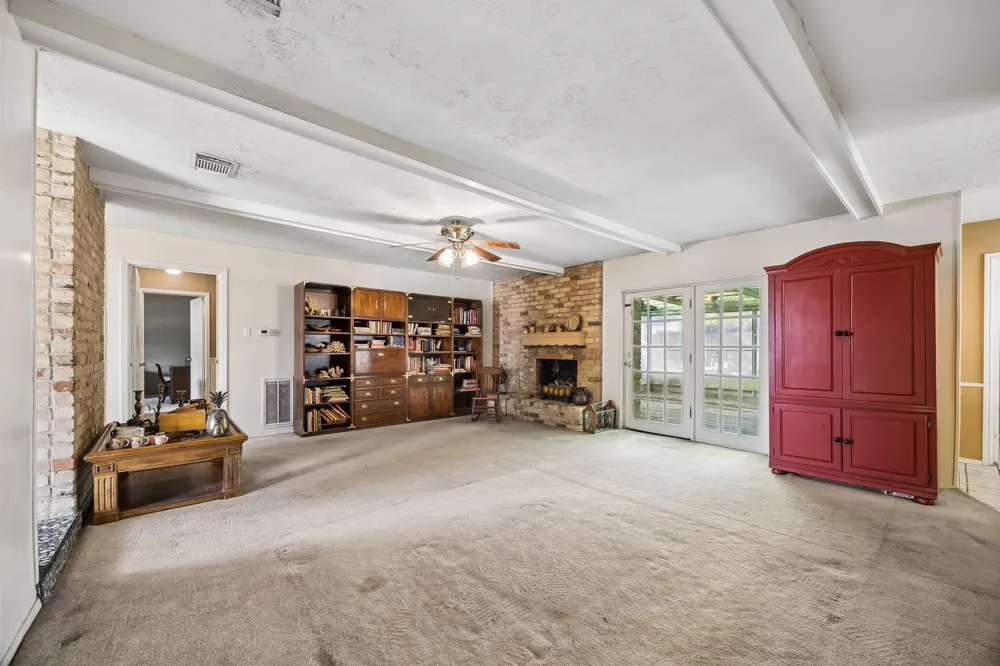 11302 Brighton Lane Meadows Place, TX 77477
