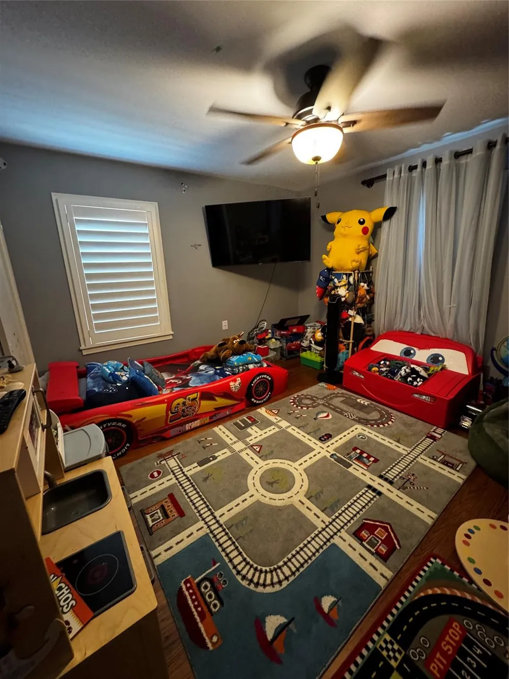 854 T C Jester Boulevard Houston, TX 77008
