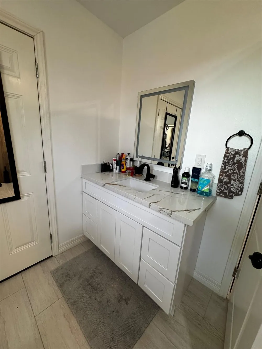 854 T C Jester Boulevard Houston, TX 77008