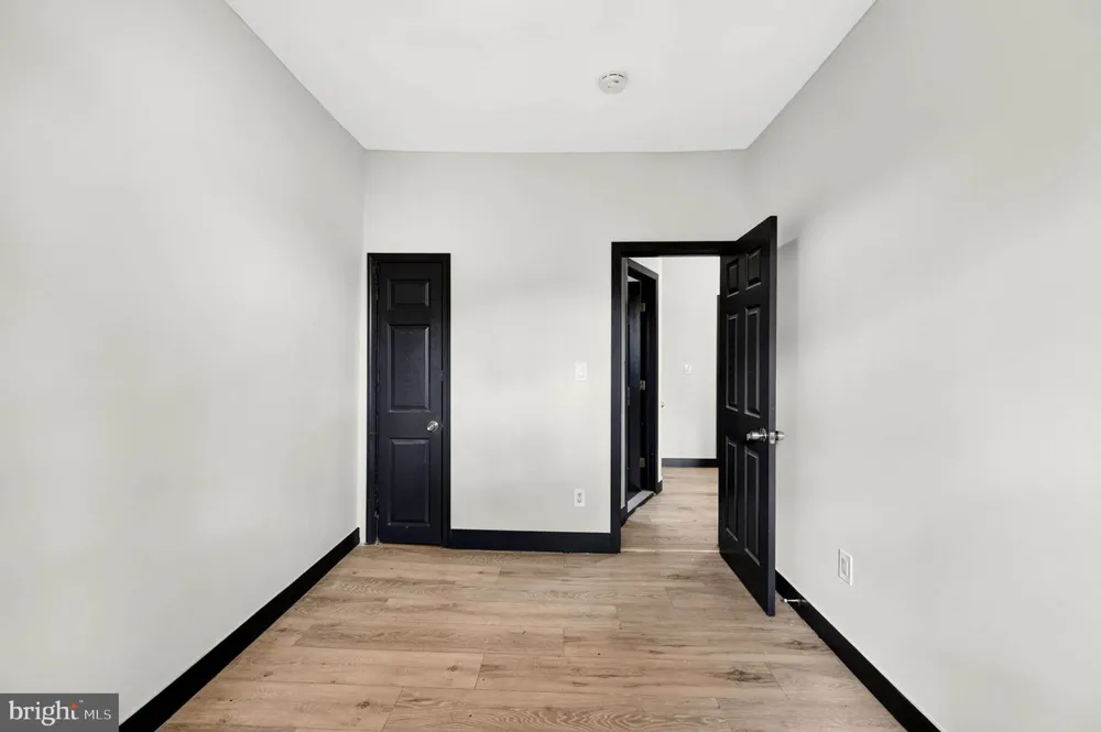4960 EDGEMERE AVENUE Baltimore, MD 21215