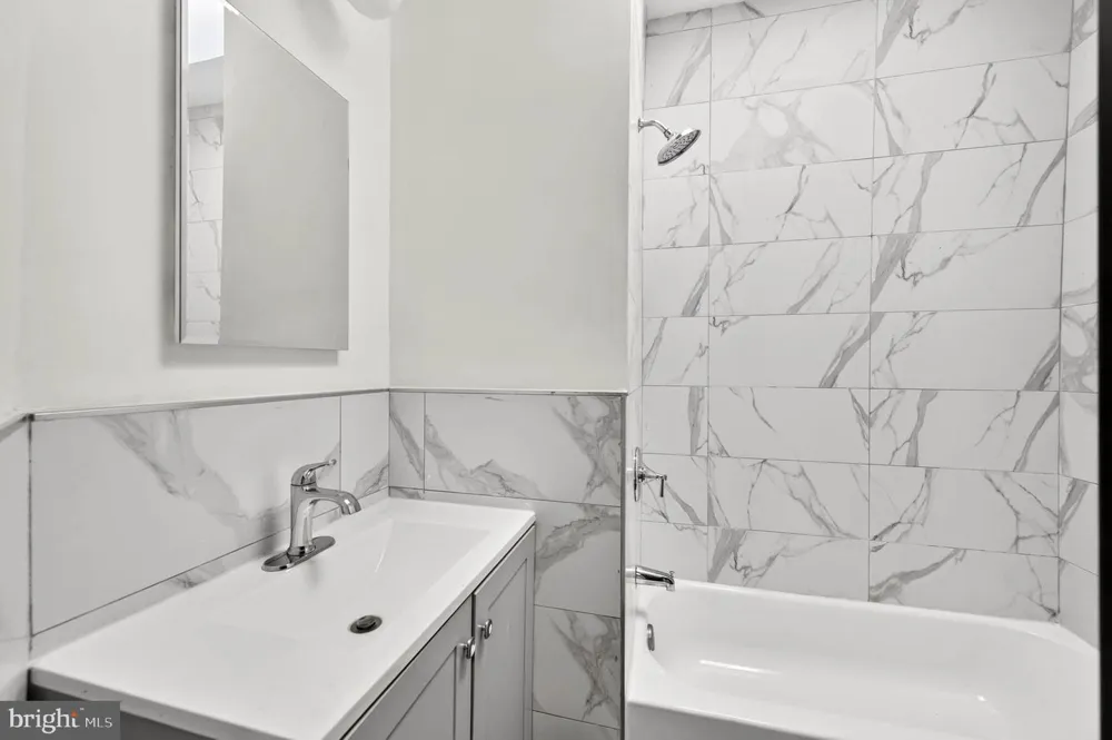 4960 EDGEMERE AVENUE Baltimore, MD 21215
