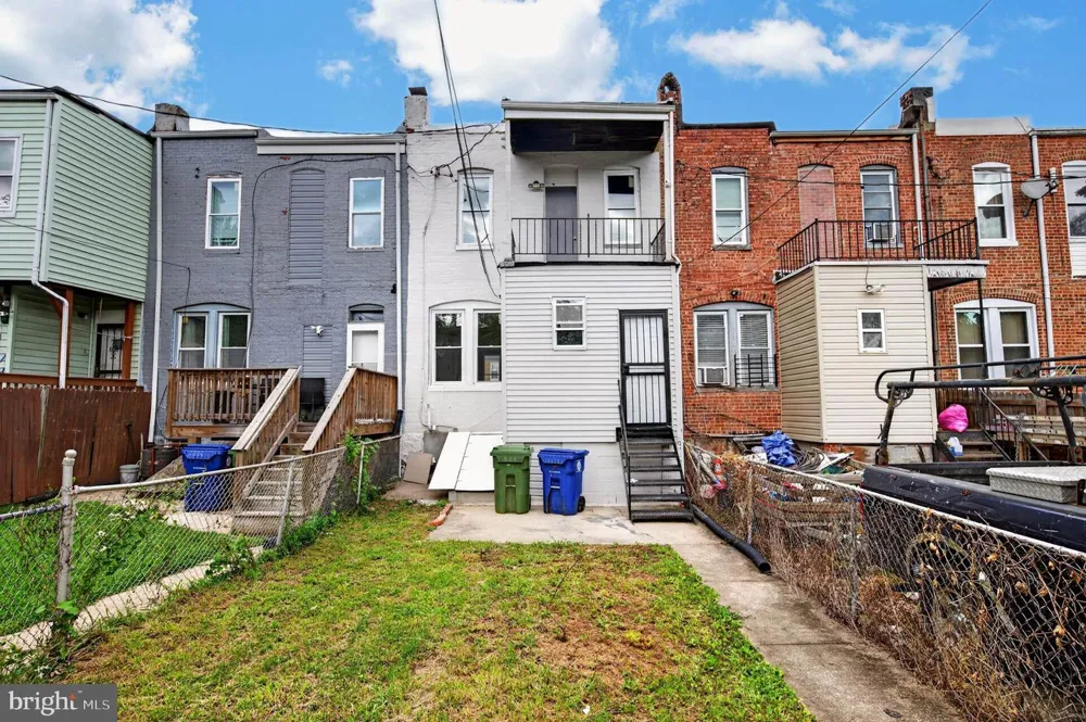 4960 EDGEMERE AVENUE Baltimore, MD 21215