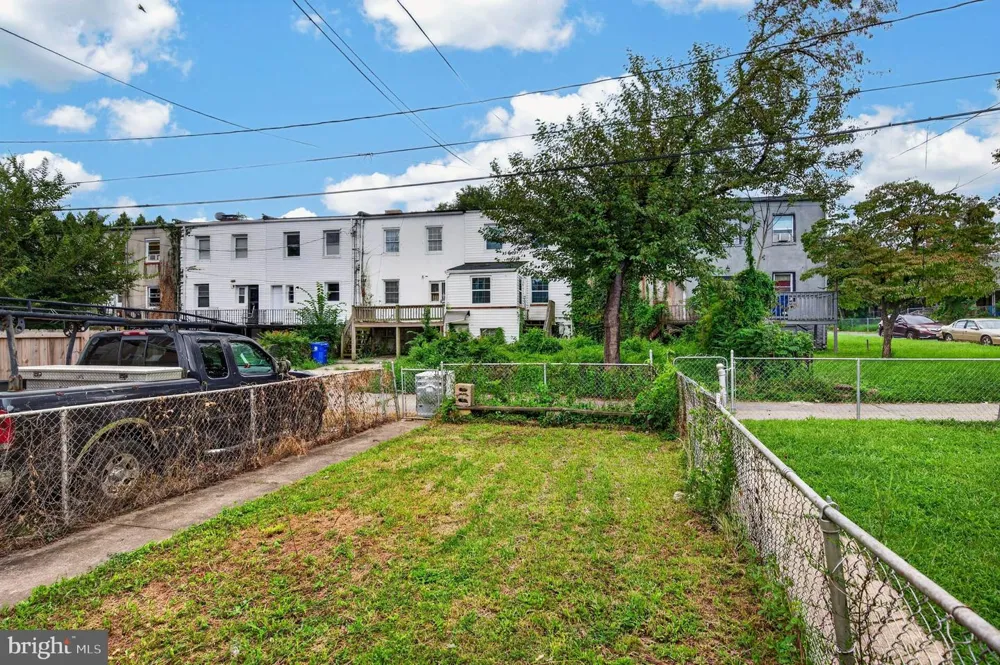 4960 EDGEMERE AVENUE Baltimore, MD 21215