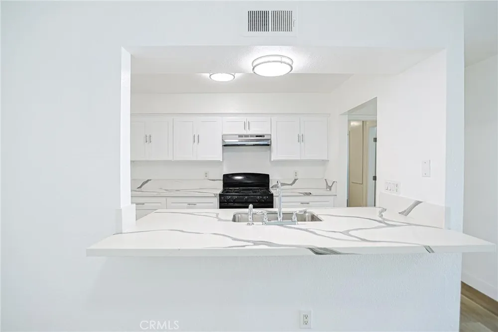 13928 Parkway Drive #49 Garden Grove, CA 92843