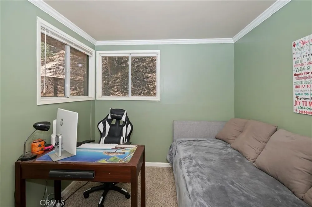 24288 Zurich Drive Crestline, CA 92325
