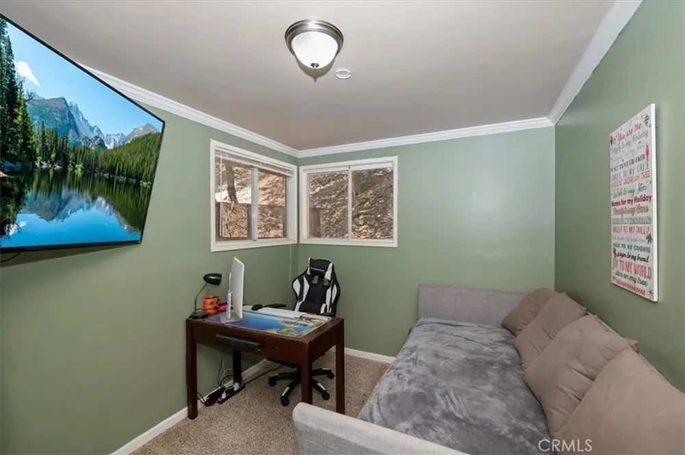 24288 Zurich Drive Crestline, CA 92325