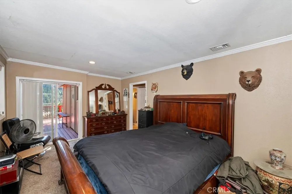 24288 Zurich Drive Crestline, CA 92325