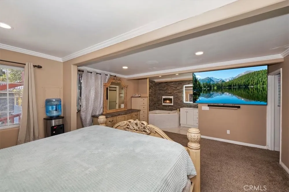 24288 Zurich Drive Crestline, CA 92325
