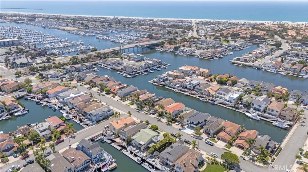 2355 Peninsula Oxnard, CA 93035