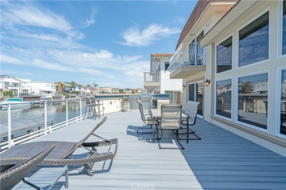 2355 Peninsula Oxnard, CA 93035