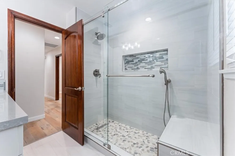 16121 Fantasia Huntington Beach, CA 92649