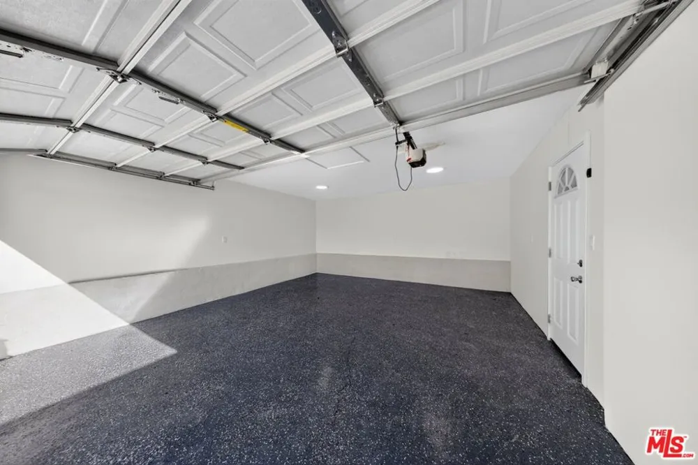 1615 S Adams Street Glendale, CA 91205