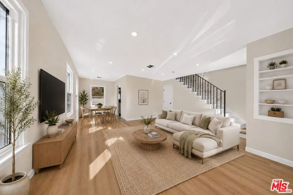 1615 S Adams Street Glendale, CA 91205