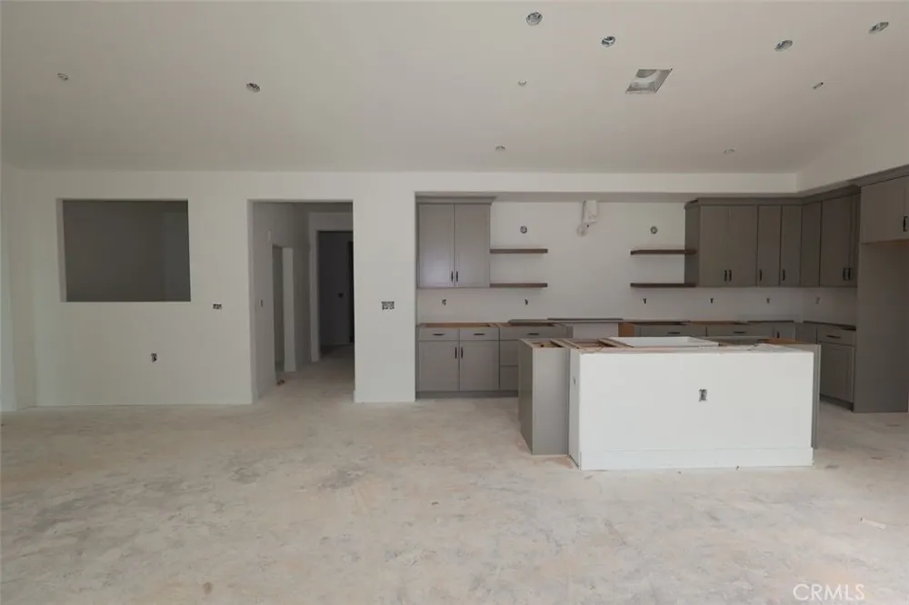 8165 Cottonwood Drive Friant, CA 93626