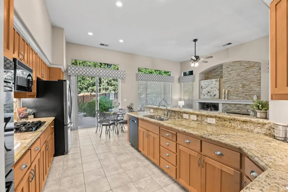 9520 Rancho Hills Drive Gilroy, CA 95020