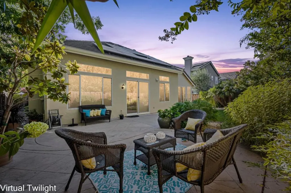 9520 Rancho Hills Drive Gilroy, CA 95020