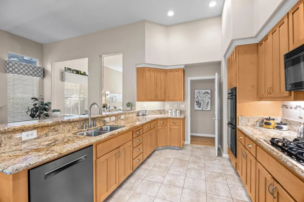 9520 Rancho Hills Drive Gilroy, CA 95020
